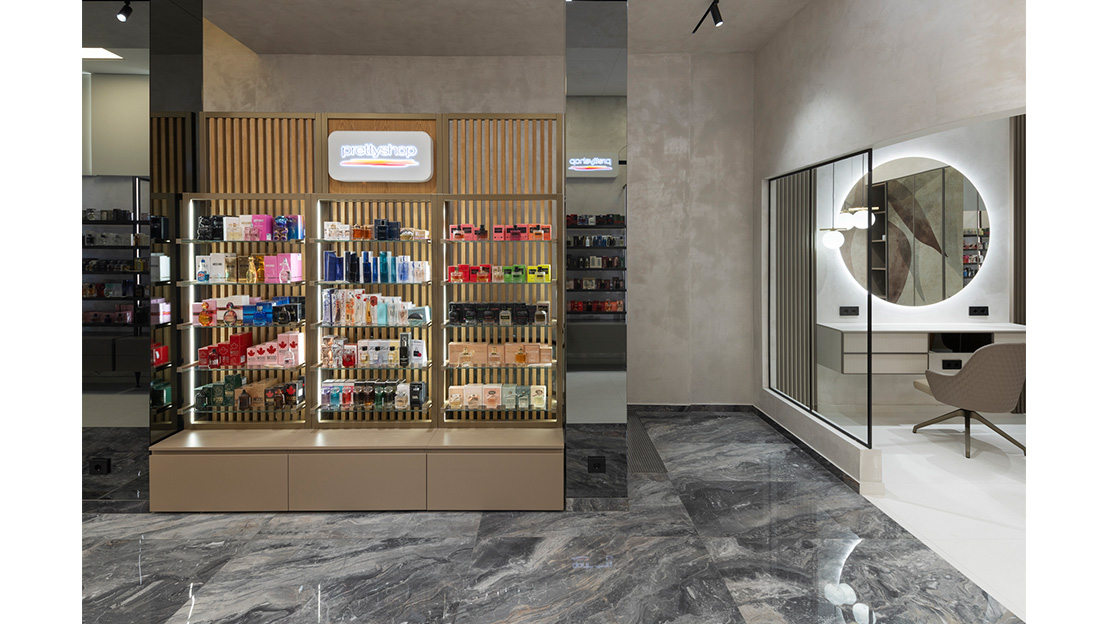 PRETTY SHOP image