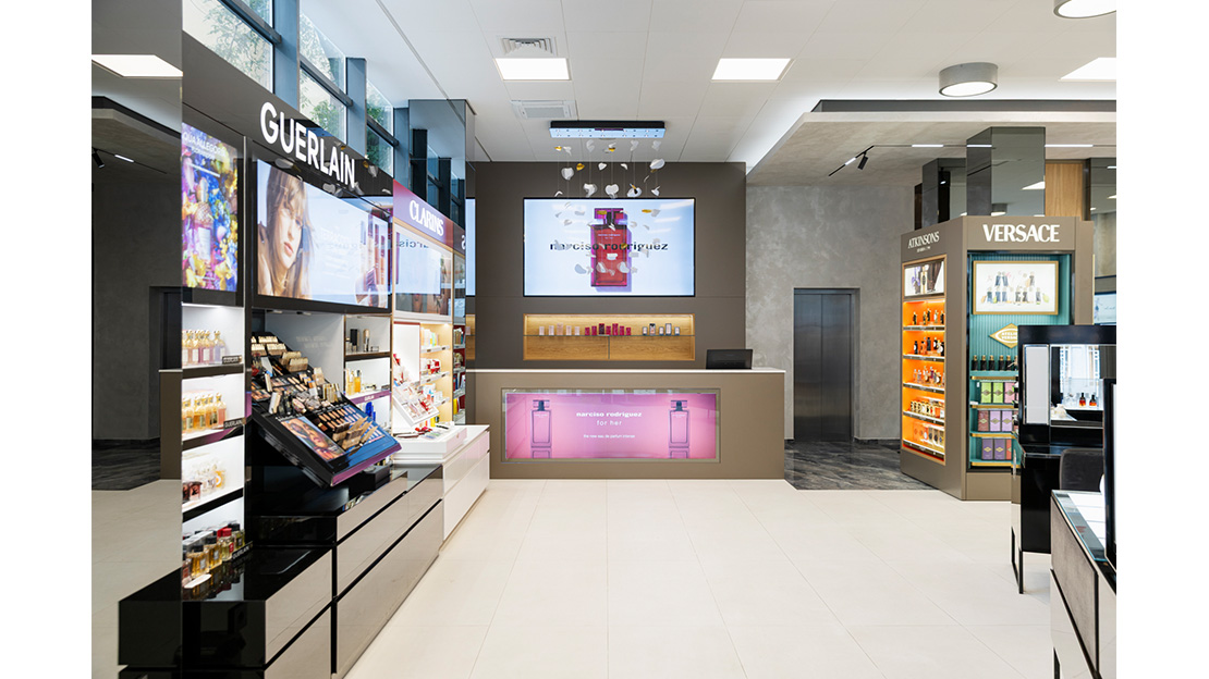 PRETTY SHOP image